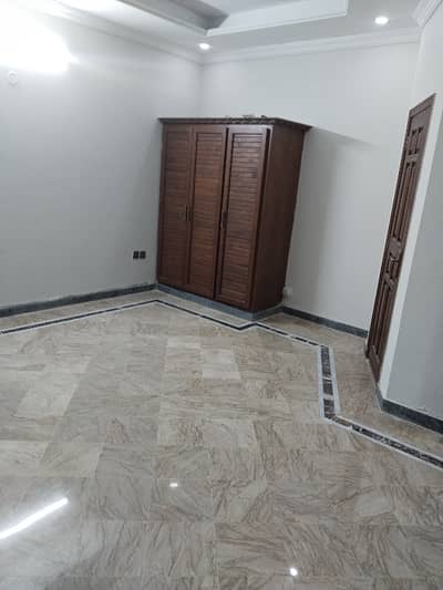 E 11 Fully House 5 Bed 5 Bath 2 Kitchen 2 Drawing 2 Tv Lounge All Facilities Available Ideal Location Gas Electric Available