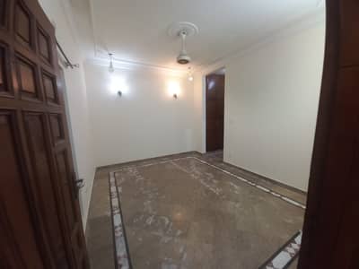 E 11 Upper Mumty Bath Original Picture Attached 3 Bed 3 Bath Drawing Tv Lounge Kitchen Sep Meter Gas Electric Available