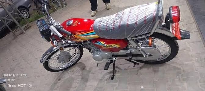 Honda 125 Show room New Condition