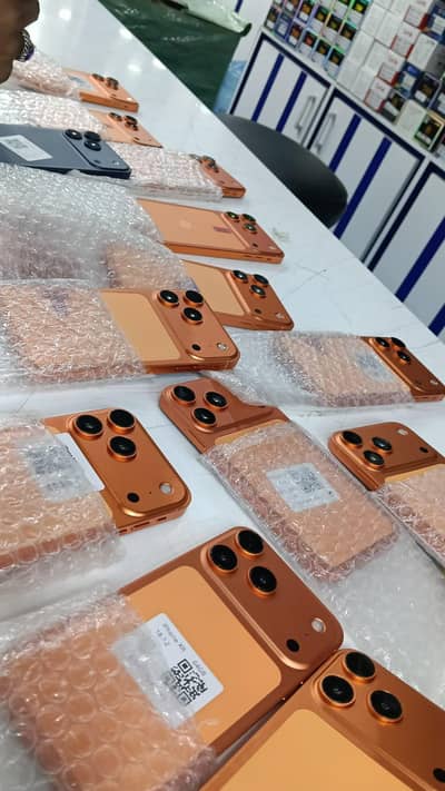 Iphone XR convert 17 pro