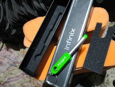 infinix pen all ok sai chalta ha mobile ka Sath mila ta