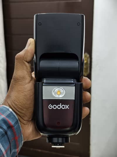 Godox V860iii Speedlite for Canon Condition: 10/10+