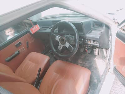 Daihatsu charade family used car