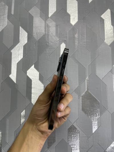 iPhone 13Pro 256GB PTA