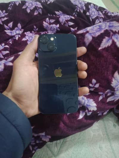 i phone 13 128gb batter 10/10