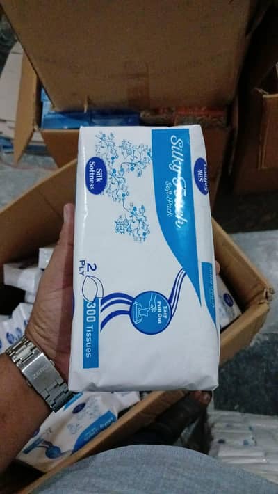 پیکنگ کے کام کے لیے لڑکے اور لڑکیوں کی ضرورت ہے