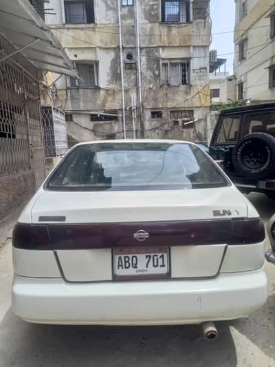Nissan Sunny 1998