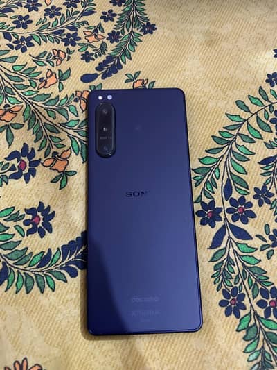 urgent sale Sony Xperia 5 mark 4 8/128 Non PTA 4 month sim time