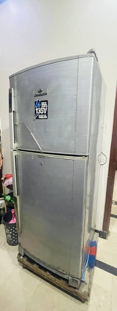 Dawlance fridge full size