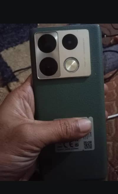 INFINIX NOTE 40 PRO. . . 12+12 256