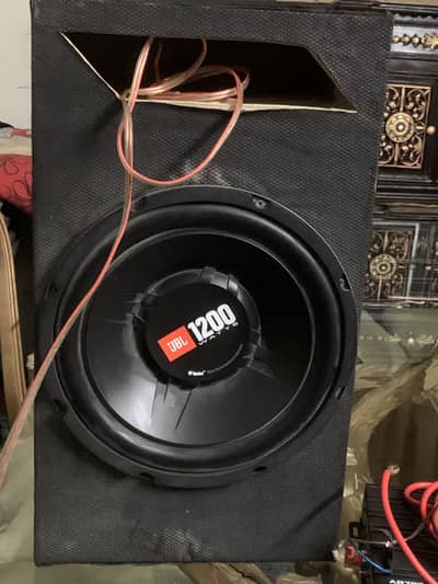 Amplifier jbl boofer