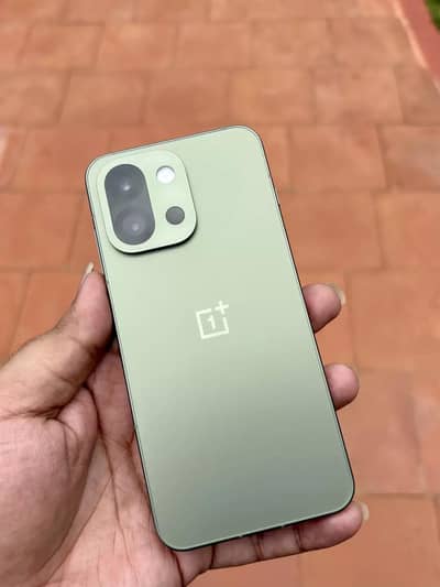 OnePlus 13S International Version