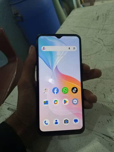 Vivo Y33s 8+4/128 with box charger