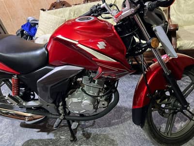 SUZUKI GSX125 2025