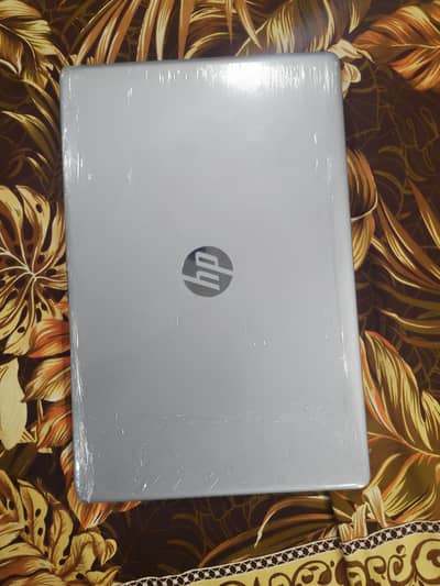 Hp 470 g7 | core i7 10th gen | 8gb 512 NVME | 2gb graphics card