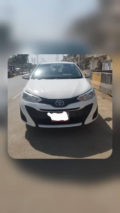 Toyota Yaris Sedan GLI/MT 1.3