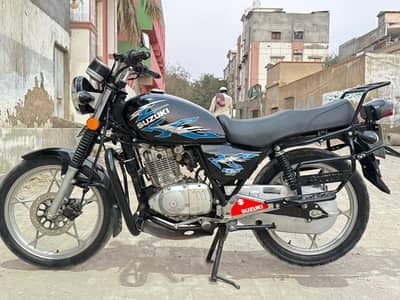 Suzuki GS150 Karachi Number. first owner