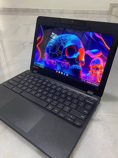 LENOVO N22 10/10 ALL OK WITH WINDOWS 10 PRO