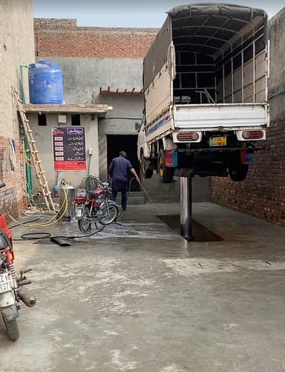 Car wash k leya larka chahiya