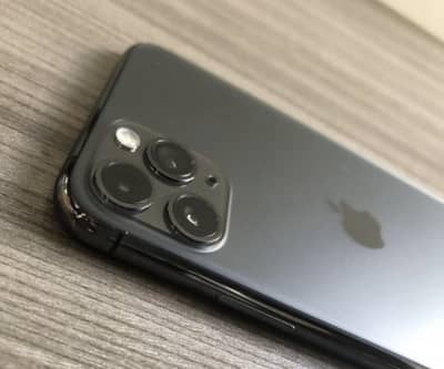 Iphone 11 pro scratchless pta approved 256gb