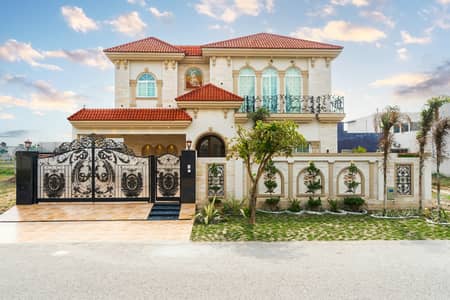 Beautiful 1 Kanal Spanish Villa in DHA Phase 7 At Good Site