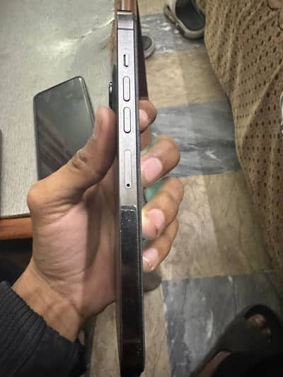 I phone 13 pro max bypass