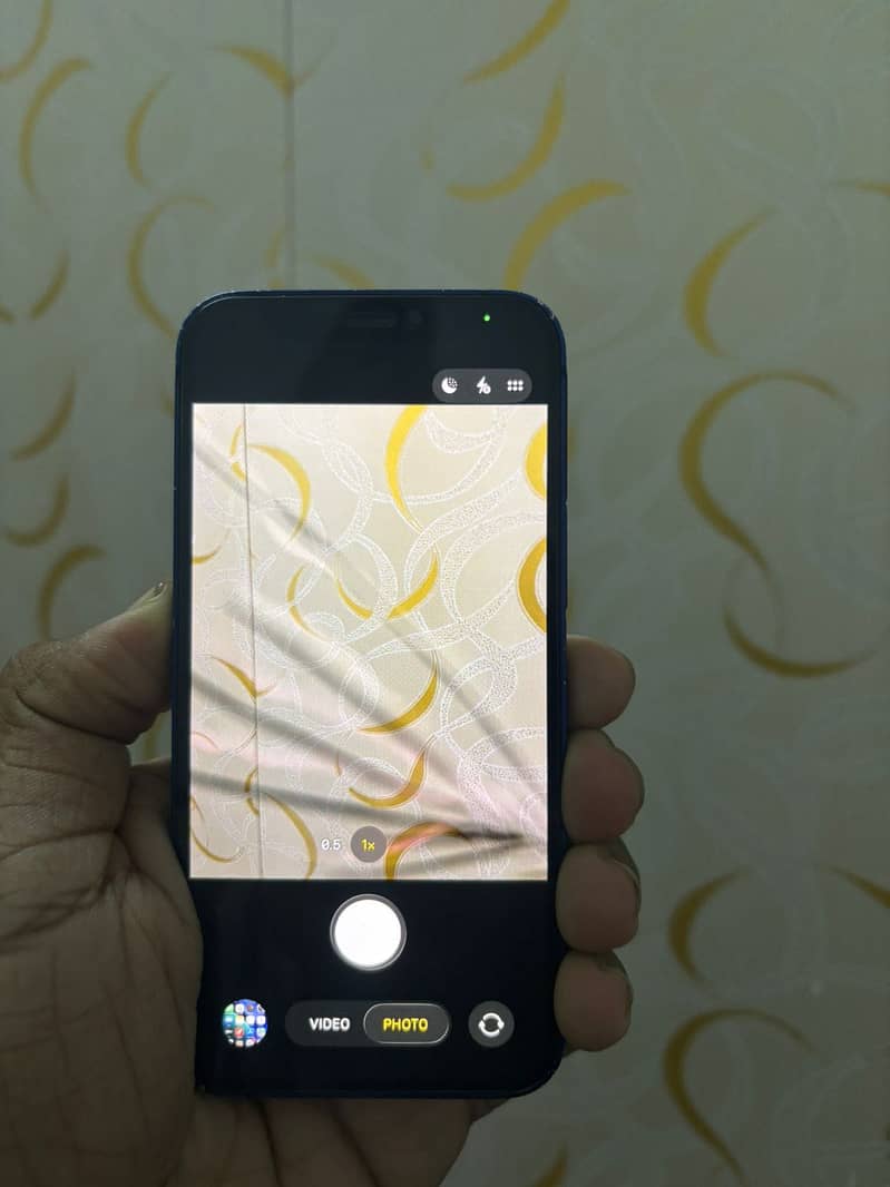 iPhone 12 mini 3