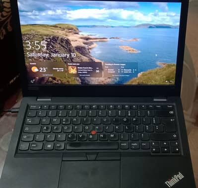 Laptop for sale mint condition