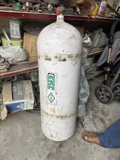 EKC CNG Cylinder with Landi Renzo CNG kit