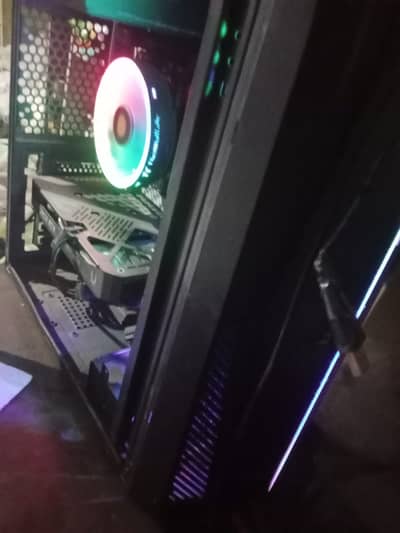 Ryzen 5 2600 + RTX 5050 8GB (Like New) | 16GB RAM | 512GB SSD | B450M
