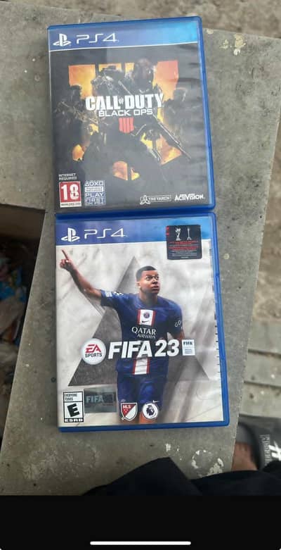 Playstation 4 CDs : new & fresh condition