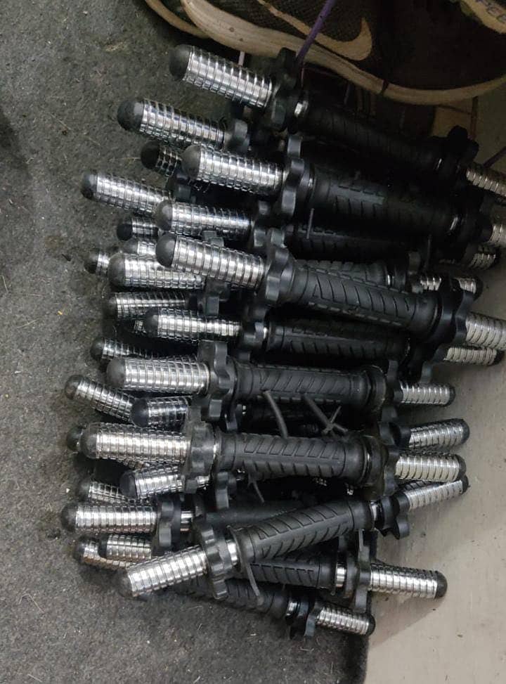 Adjustable dumbbells 2