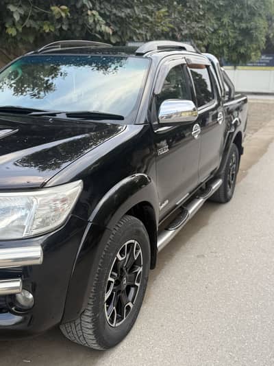 Toyota vigo 2013/18 London model