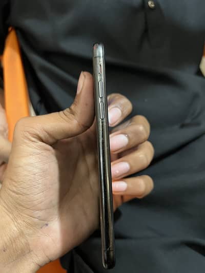 I Phone X - Non PTA - jb - Urgent Sale