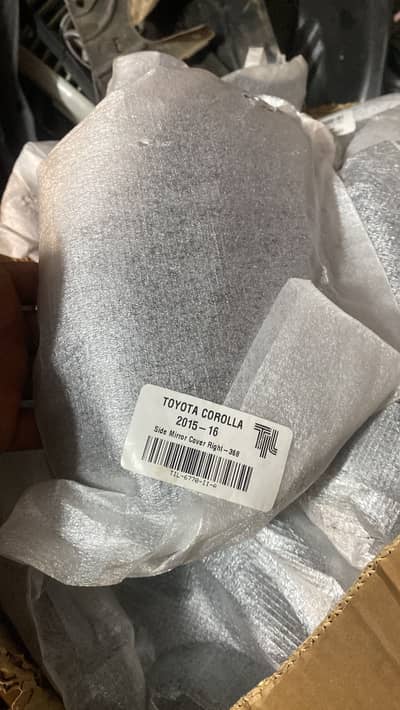 Genuine Side mirror cover Crolla 2015 to onward 2025
