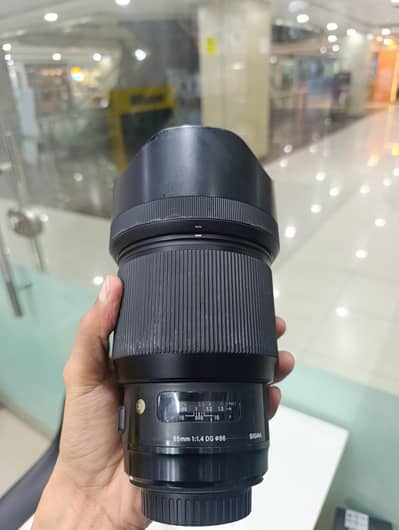 Sigma 85mm F-1.4 Canon Mount
