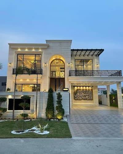 1 Kanal Full House For Rent in Wapda Town Lahore.