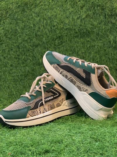 men shoes Watsapp no::03113616743