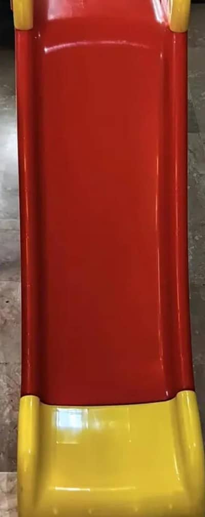 Baby slide Good quality and good condition