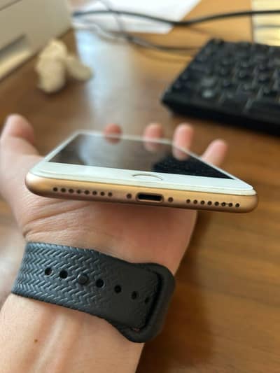 iphone 8 puls 256GB PTA Approved