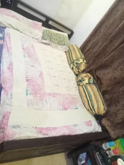 single bed without mattress