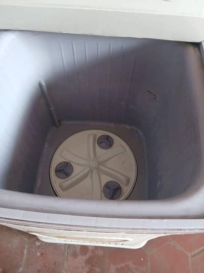 WASHING MACHINE (HAIER)