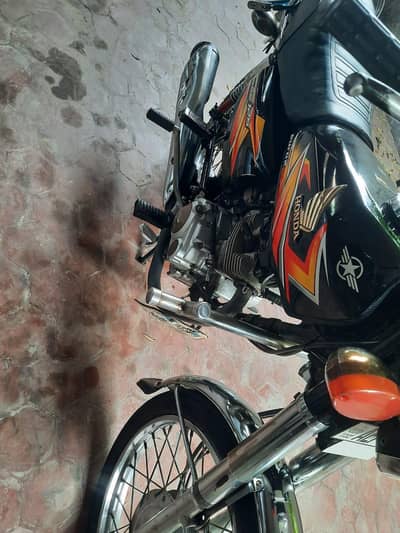 Honda cg125 all punjab register is up for sell