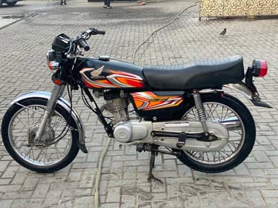 Honda CG 125 2022 model