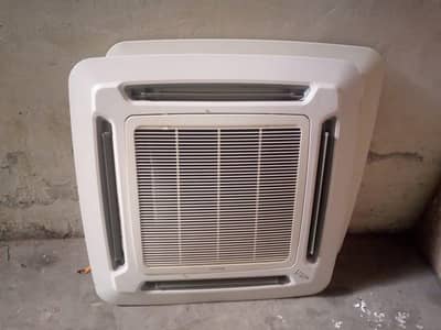 Daikin 4-Ton Non Inverter Ceiling Cassatt