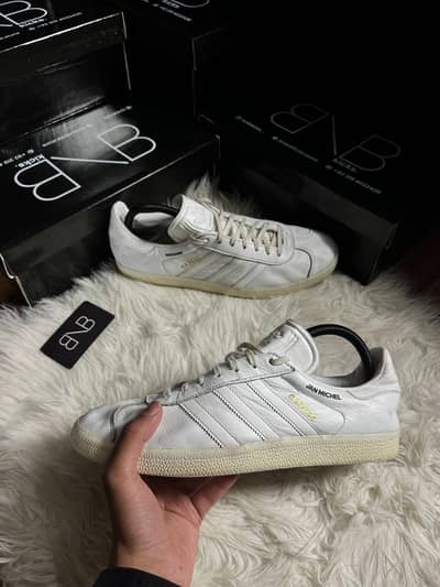 Adidas shoes 45 size