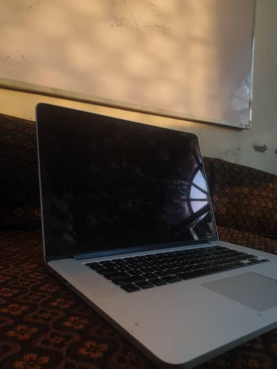 Mac 2015 16 512 15inch screen size