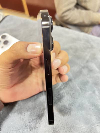 14 pro 128 gb Simlocked