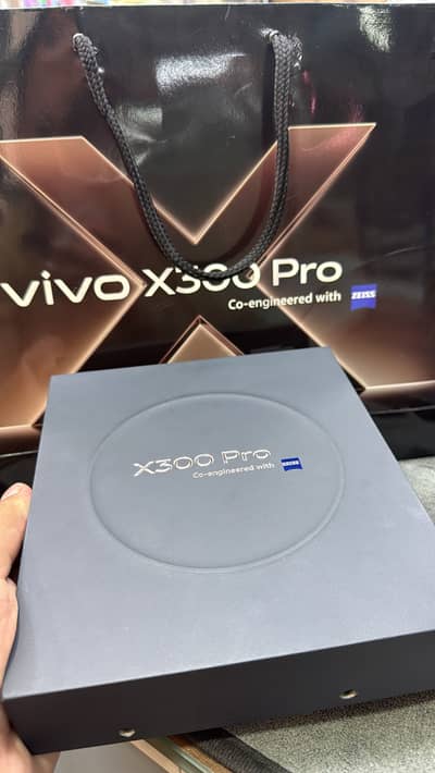 vivo x300 pro just box open