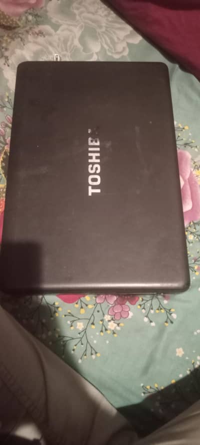 Toshiba laptop just like a New with charg and exchange posable